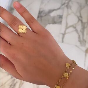 Elegant Gold clover ring 14k